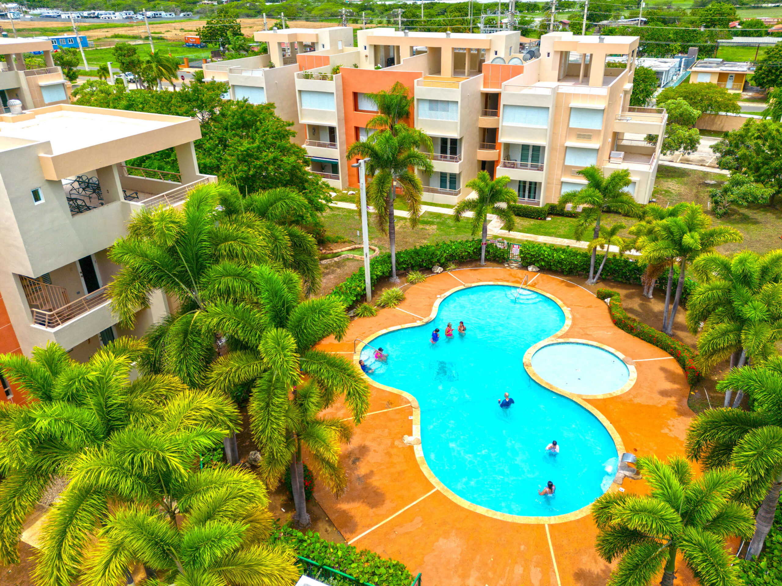 Coqui Beach Home, Paseo Faro Combate